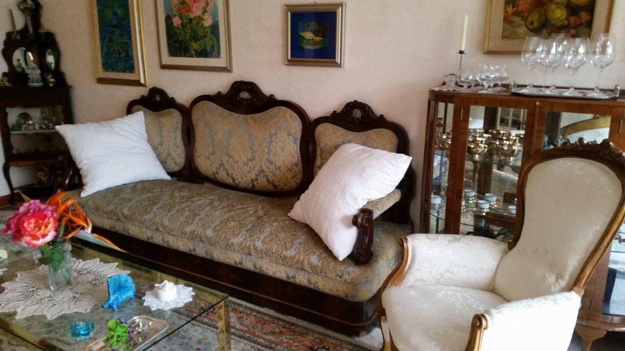 Home Denise E Luca Латина Екстериор снимка